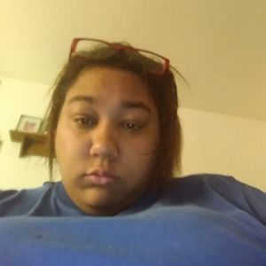 Meet your Posher, Casandra